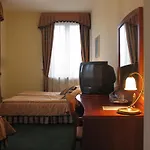 Saol Hotel 3*
