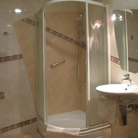 Saol Hotel 3*
